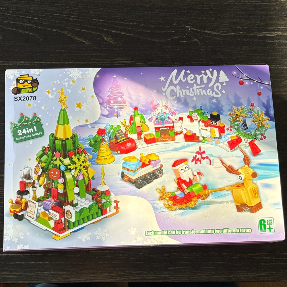 Merry Christmas 24-in-1 Building Set